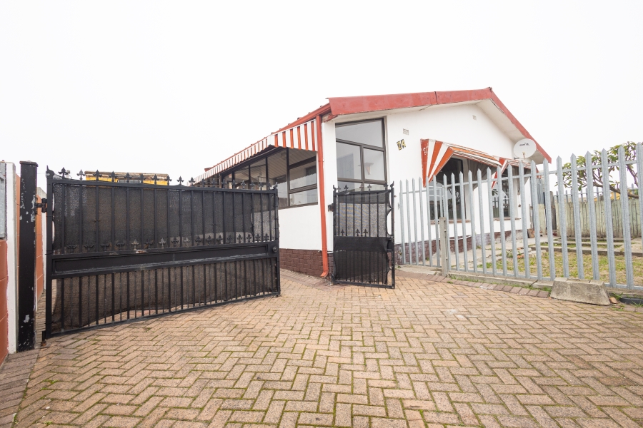 3 Bedroom Property for Sale in Ravensmead Western Cape